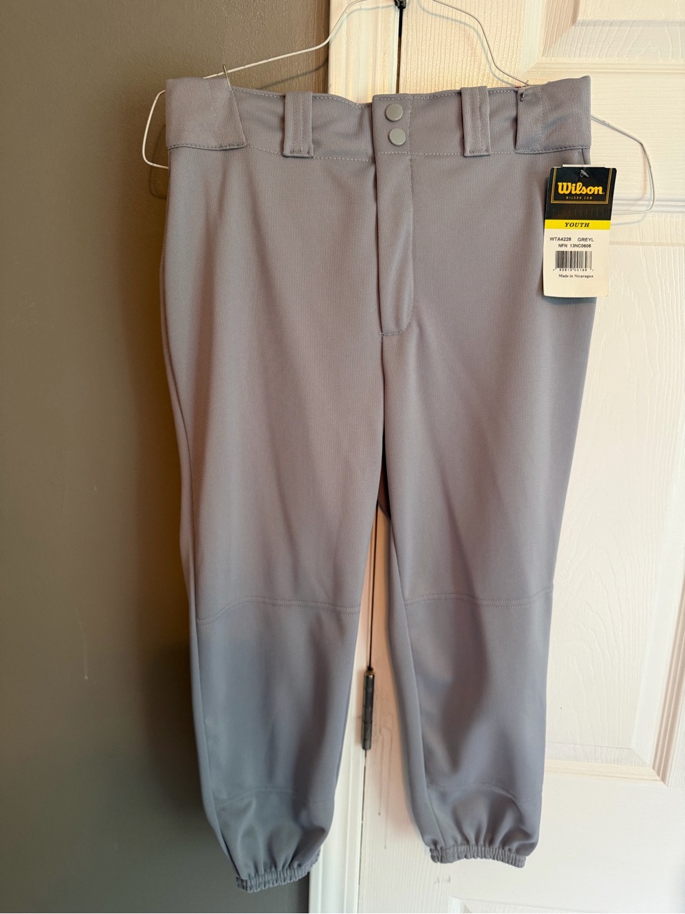 NEW Wilson Youth Large short Gray Athletic Baseball Pants